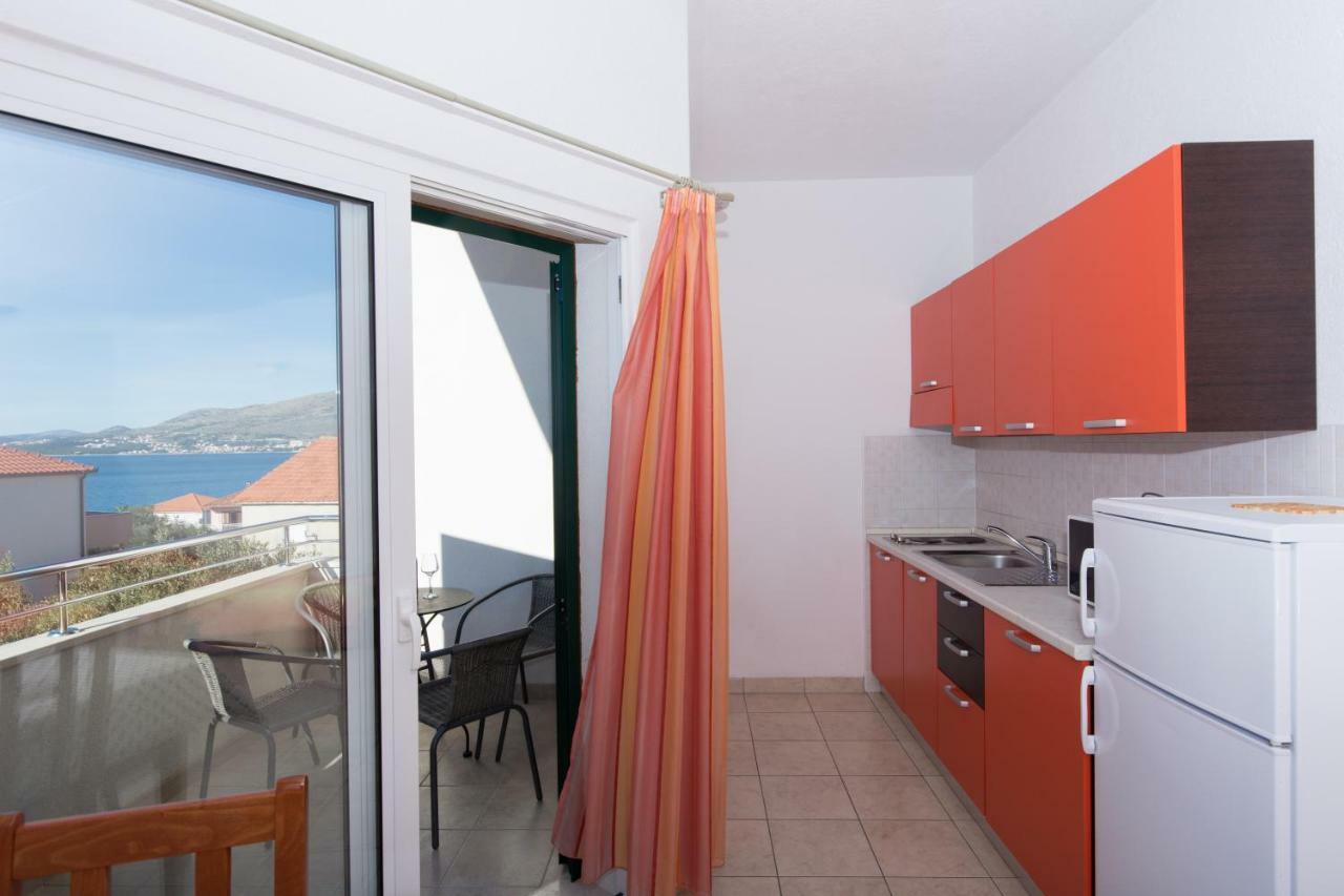 Apartments Fumija Trogir Exterior foto