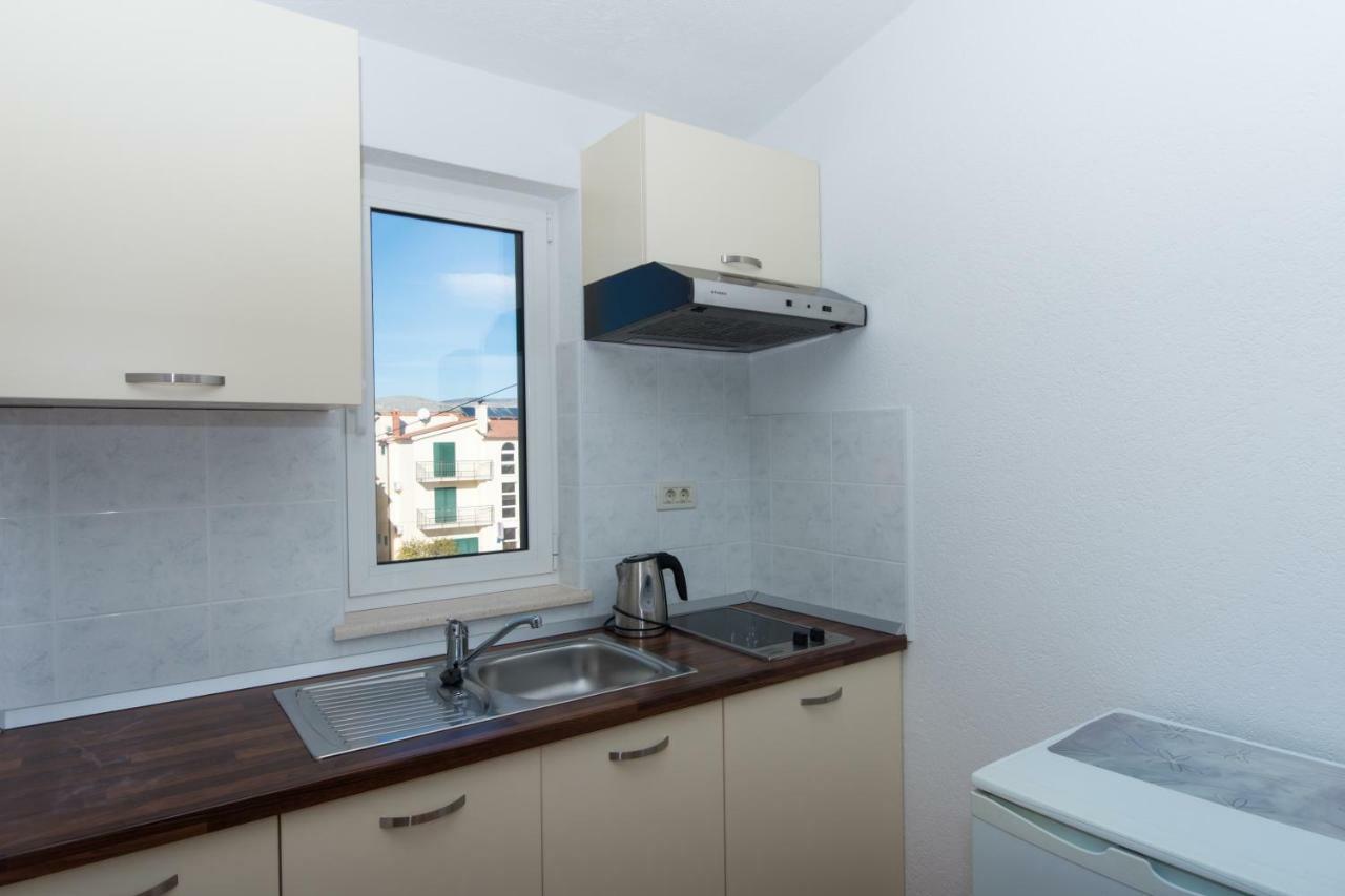 Apartments Fumija Trogir Exterior foto
